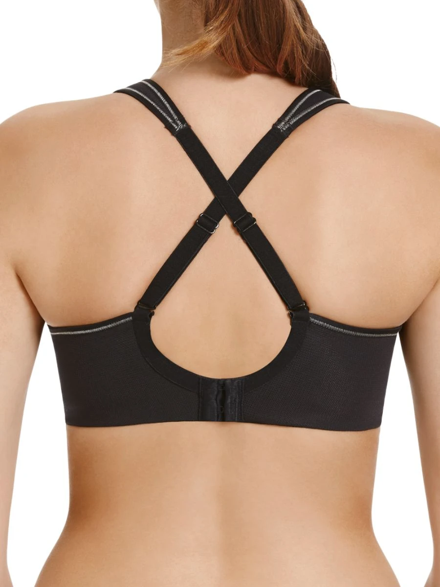 Berlei Full Support Wired Sports Bra - Black - Image 8