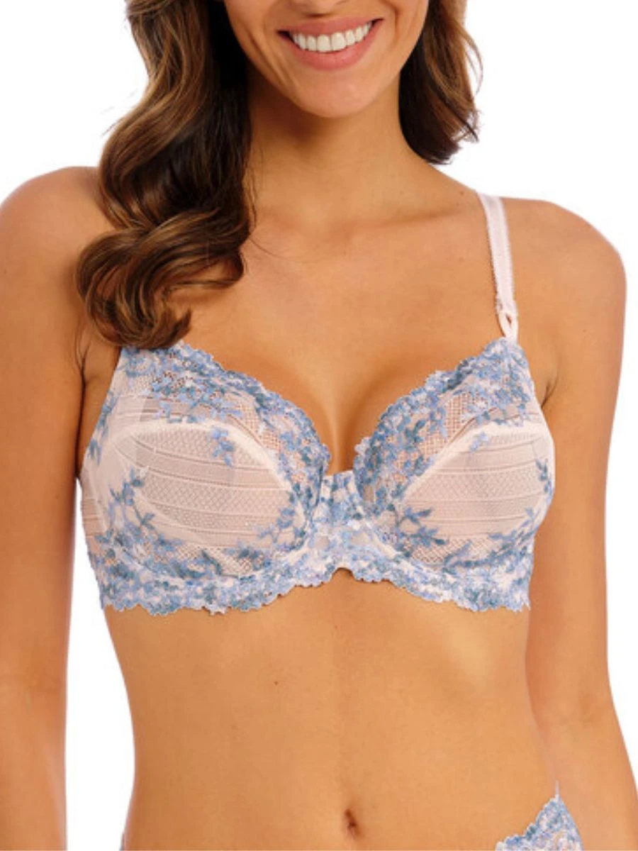 Wacoal Embrace Lace Underwire Bra - Pastel Parchment/Blue Multi